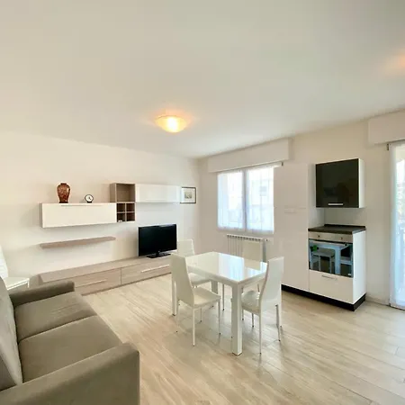 Alghe Rosse - Carraro Immobiliare - Family Appartamento Lido di Jesolo